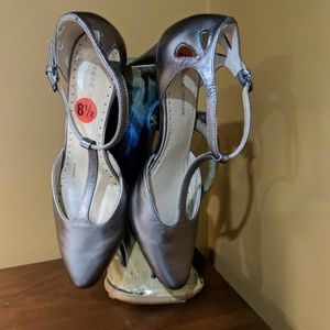 🎉Reduced! Pewter dress shoes size 8.5